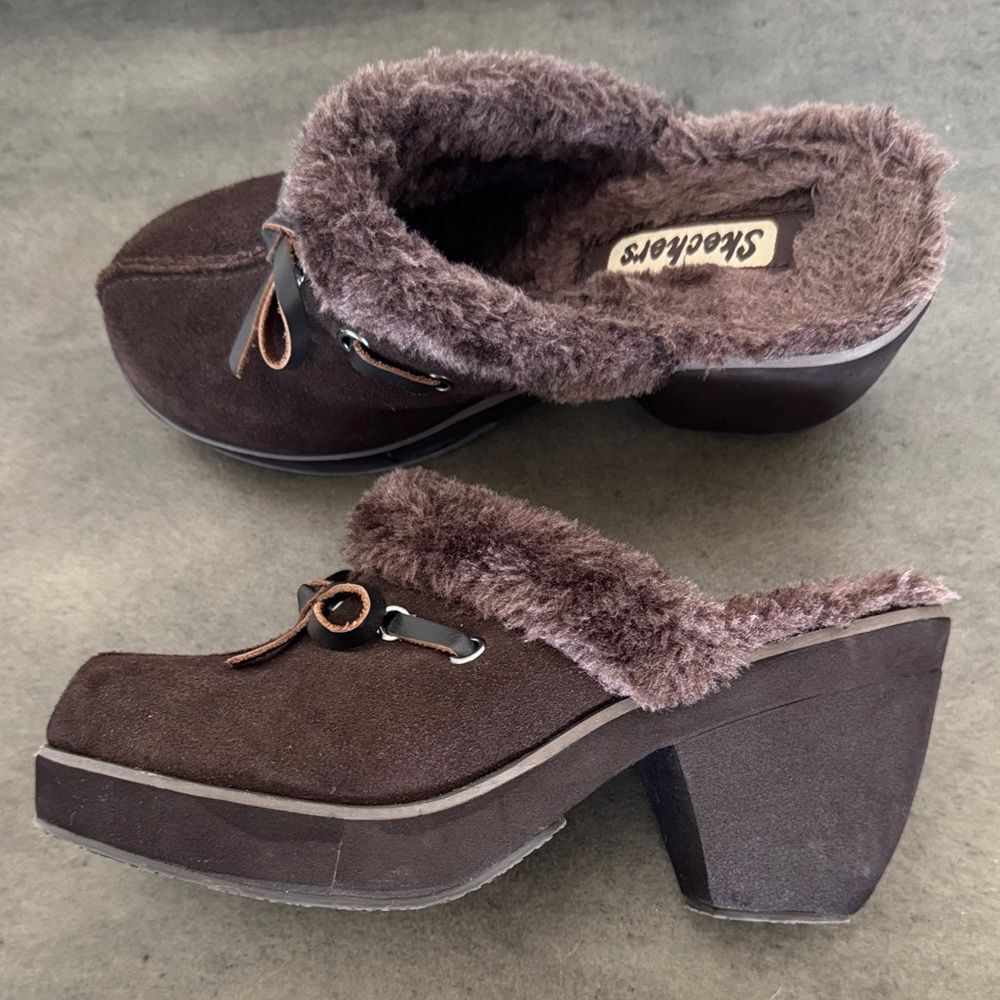 Skechers VTG Y2K Chocolate Fuzzy Clogs Mule Lace Bow Chunky Platform Size 6 EUC
